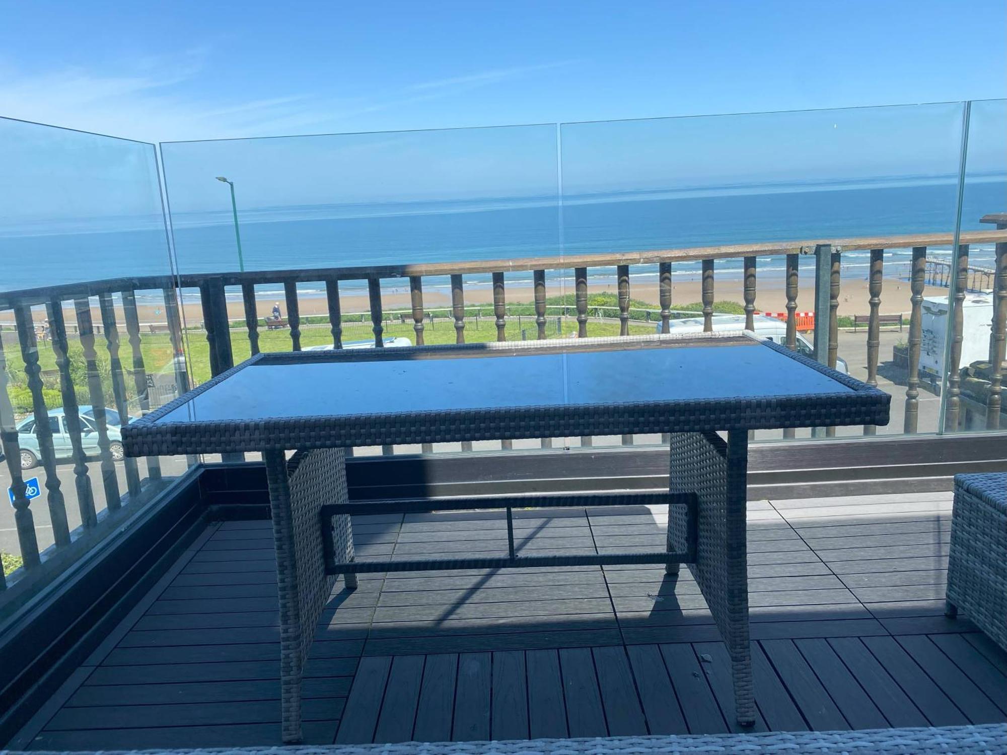 Captain'S Deck Beach Balcony Perfectlysaltburn ภายนอก รูปภาพ