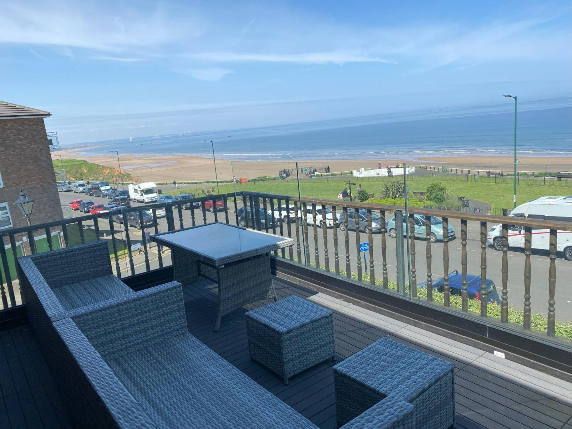 Captain'S Deck Beach Balcony Perfectlysaltburn ภายนอก รูปภาพ