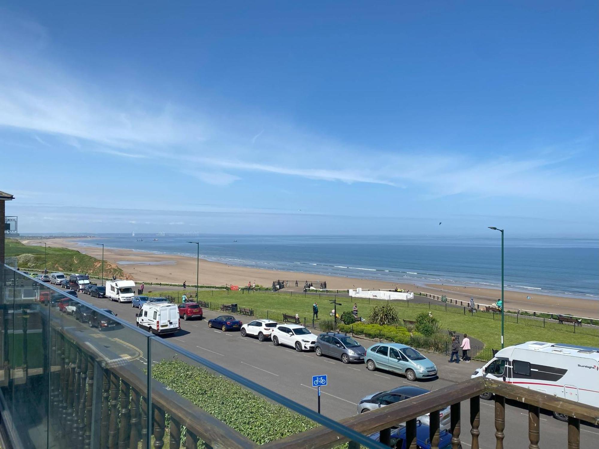 Captain'S Deck Beach Balcony Perfectlysaltburn ภายนอก รูปภาพ