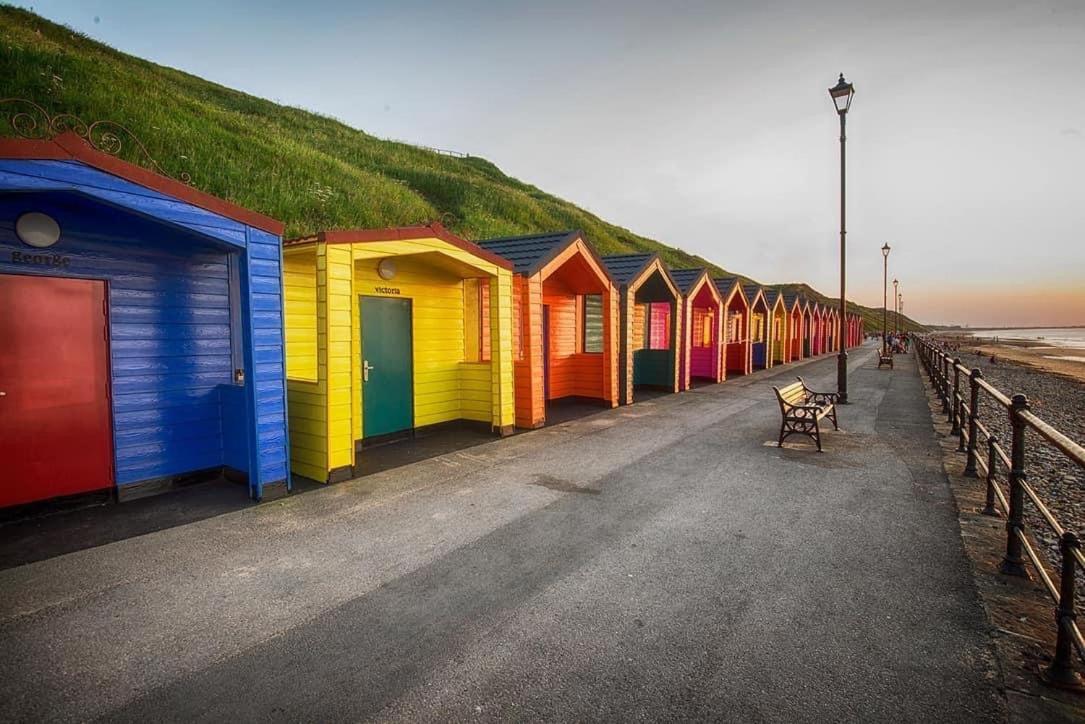 Captain'S Deck Beach Balcony Perfectlysaltburn ภายนอก รูปภาพ
