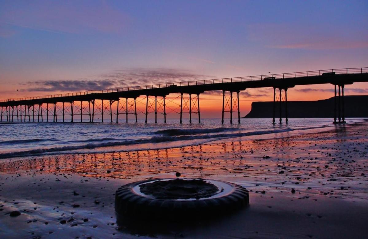 Captain'S Deck Beach Balcony Perfectlysaltburn ภายนอก รูปภาพ