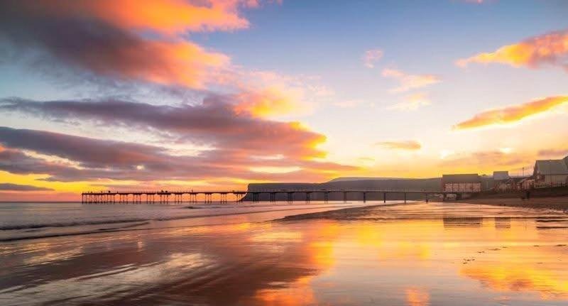 Captain'S Deck Beach Balcony Perfectlysaltburn ภายนอก รูปภาพ